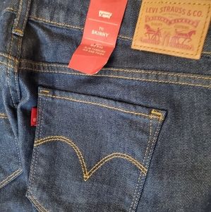 Levi's 711 Low Stretch Skinny, 28×30, New with Tags, 2016